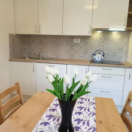 Stella Apsyrtides Apartment