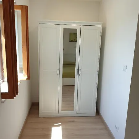 Stella Apsyrtides Osor