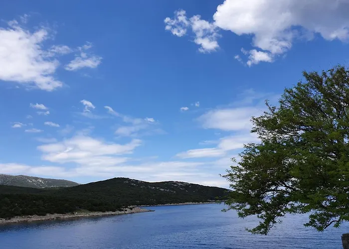 アパート Stella Apsyrtides オソル