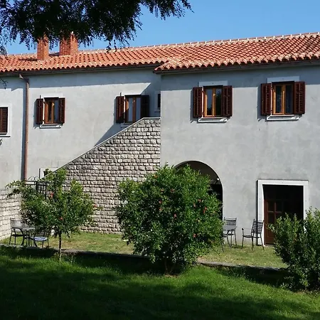 Stella Apsyrtides Apartamento