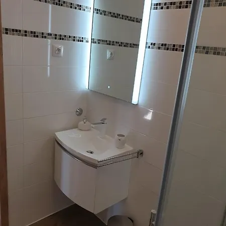 Stella Apsyrtides Apartment Osor